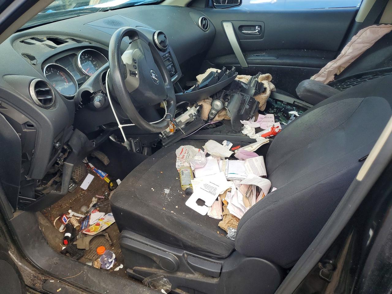 2012 NISSAN ROGUE
