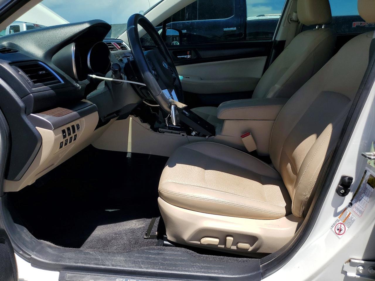 2015 SUBARU LEGACY