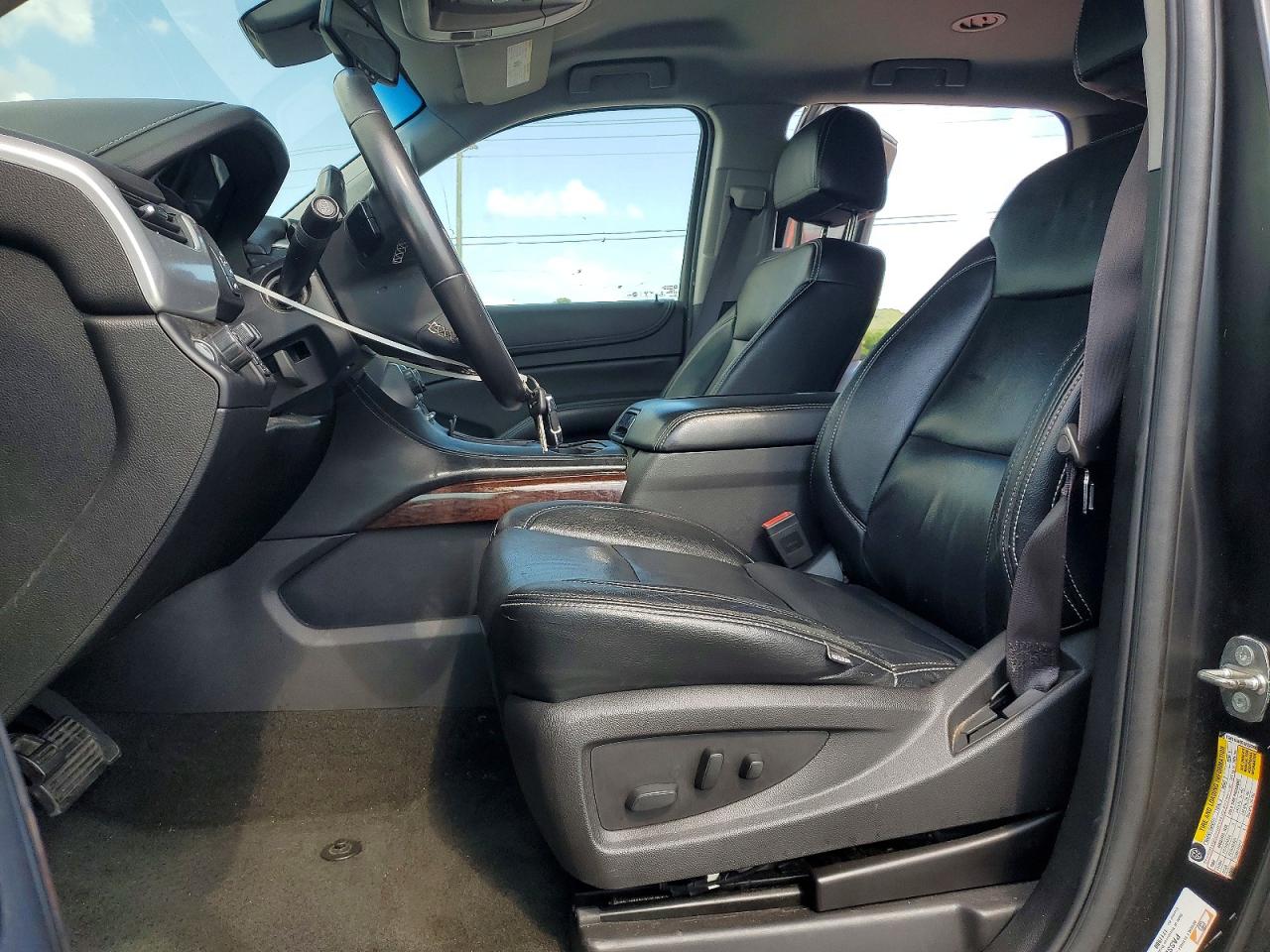 2016 GMC YUKON