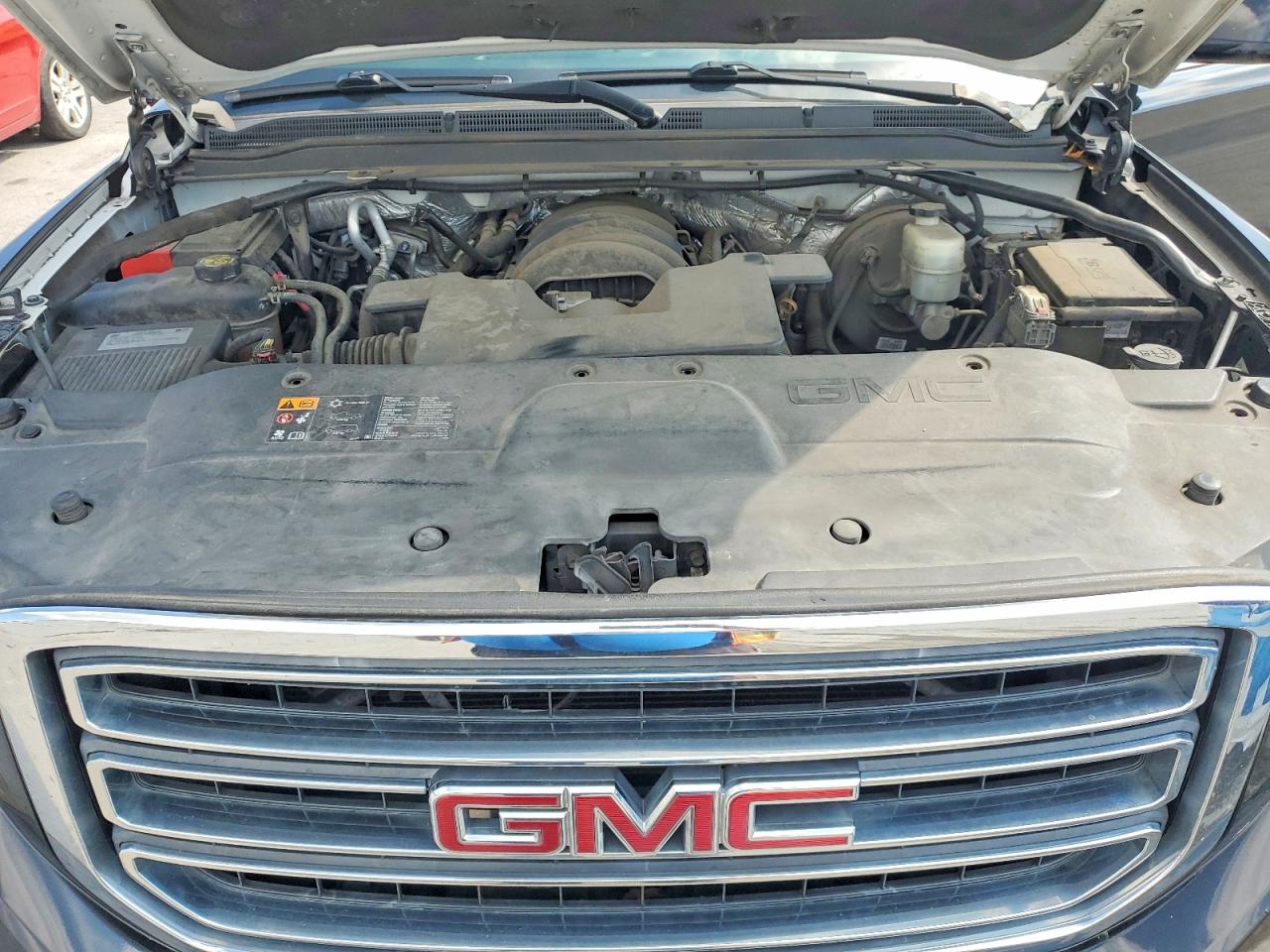 2016 GMC YUKON