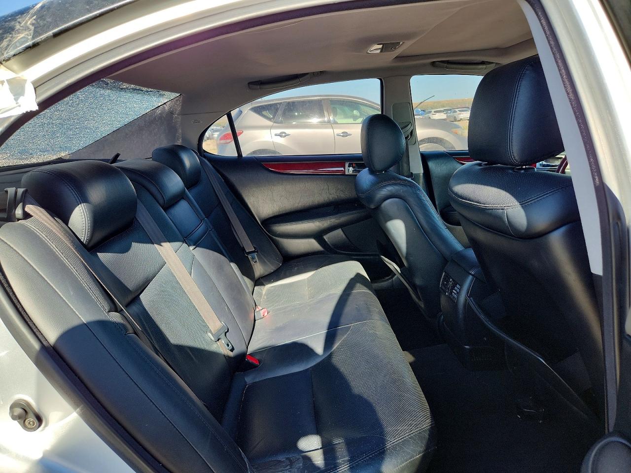 2005 LEXUS ES330