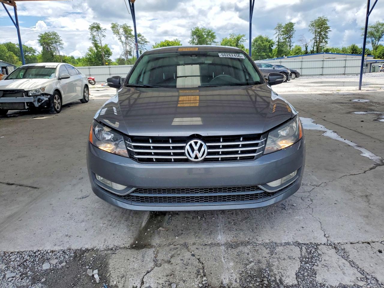 2014 VOLKSWAGEN PASSAT