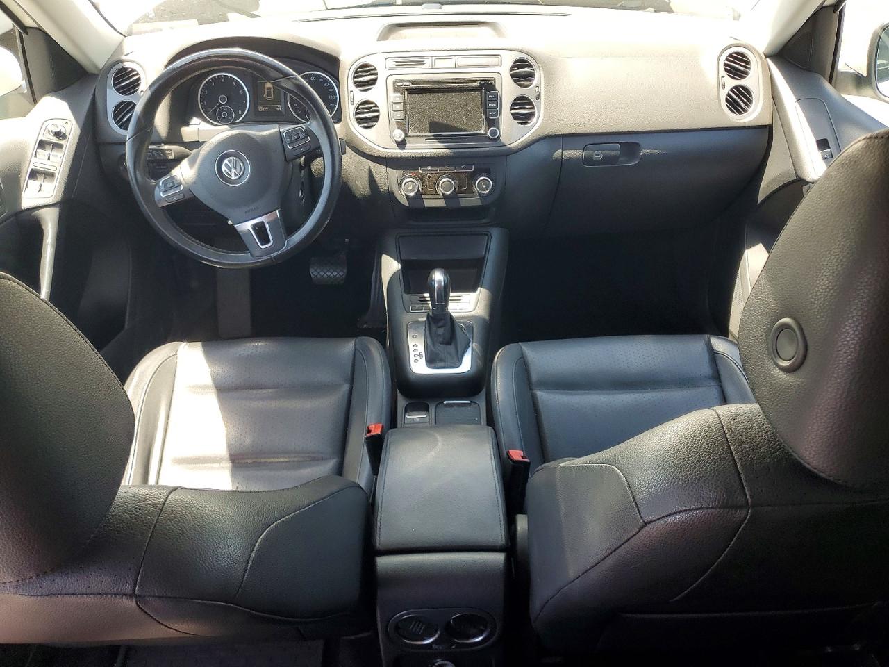 2012 VOLKSWAGEN TIGUAN