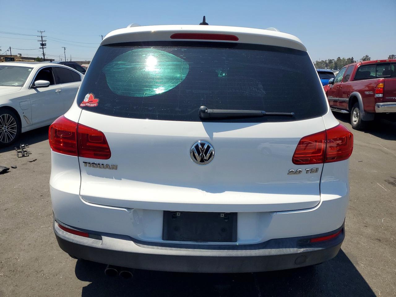 2012 VOLKSWAGEN TIGUAN