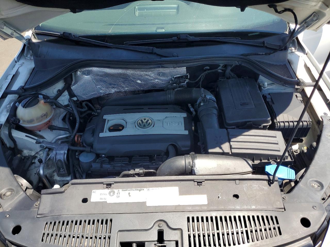 2012 VOLKSWAGEN TIGUAN