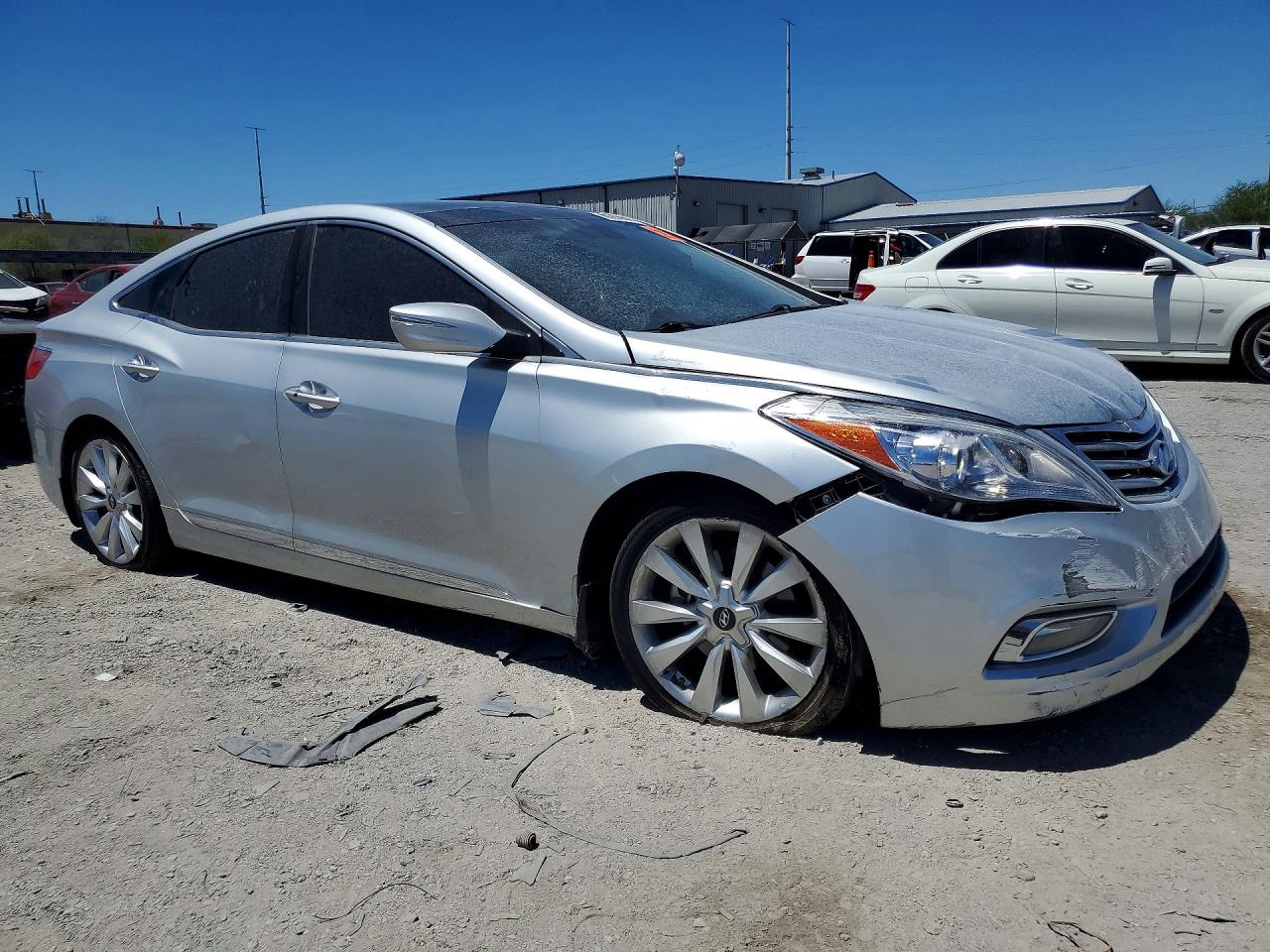 2013 HYUNDAI AZERA
