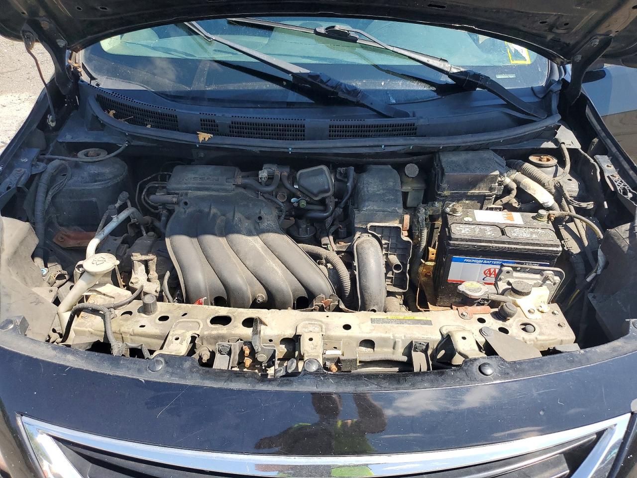 2012 NISSAN VERSA