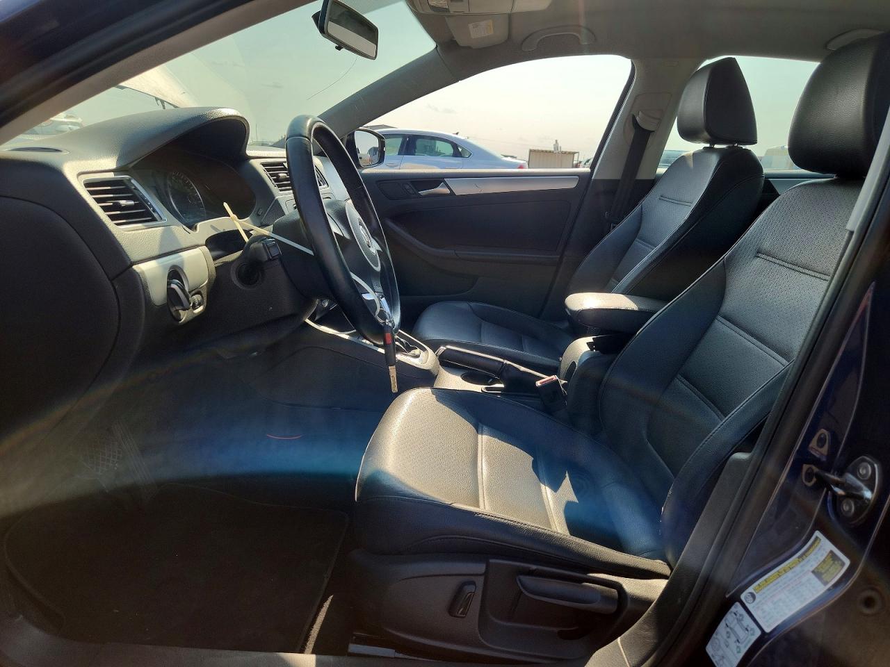 2013 VOLKSWAGEN JETTA
