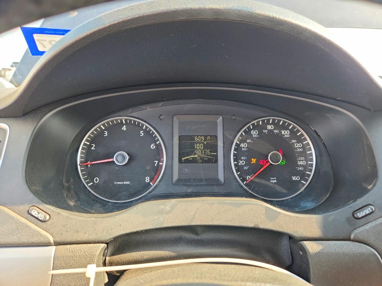 2013 VOLKSWAGEN JETTA