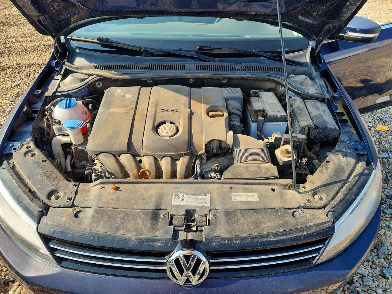 2013 VOLKSWAGEN JETTA