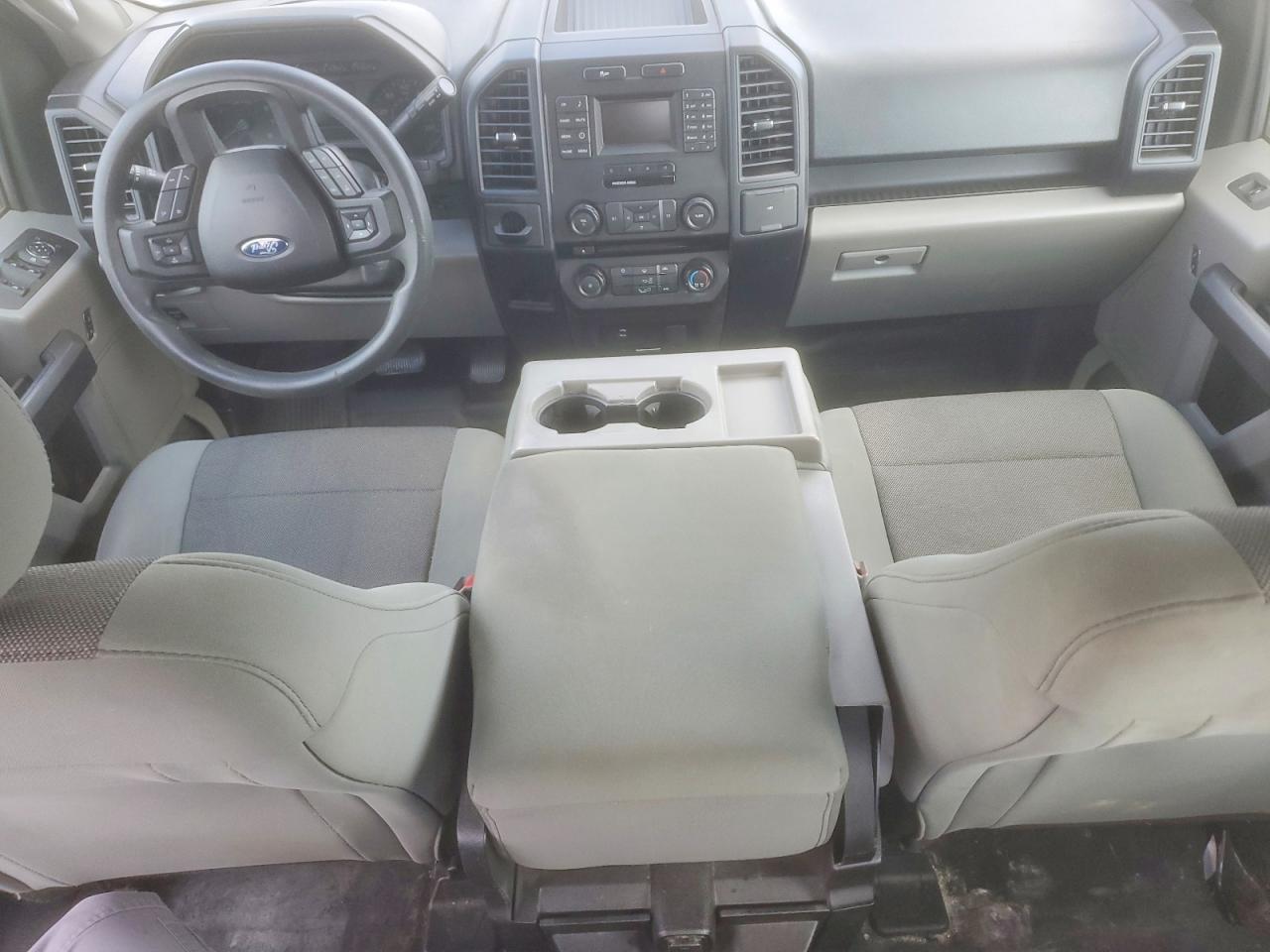 2016 FORD F150