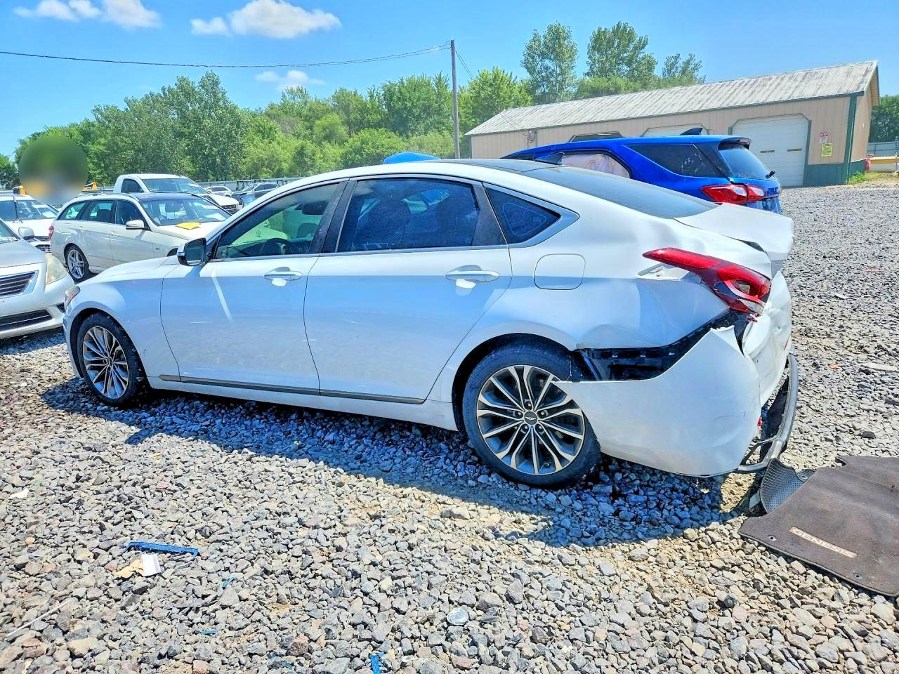 2015 HYUNDAI GENESIS