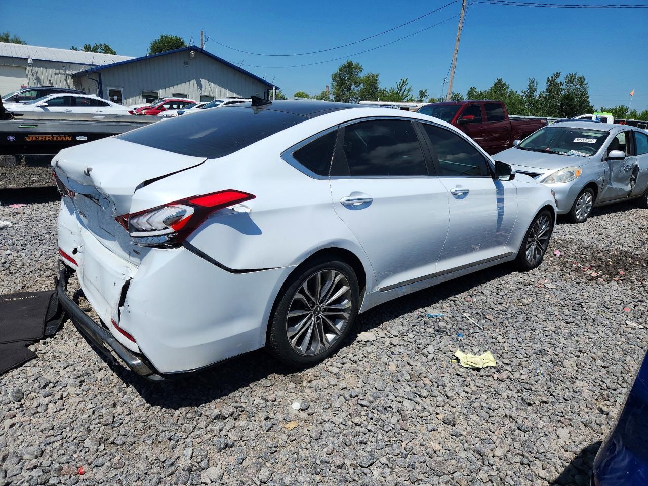 2015 HYUNDAI GENESIS