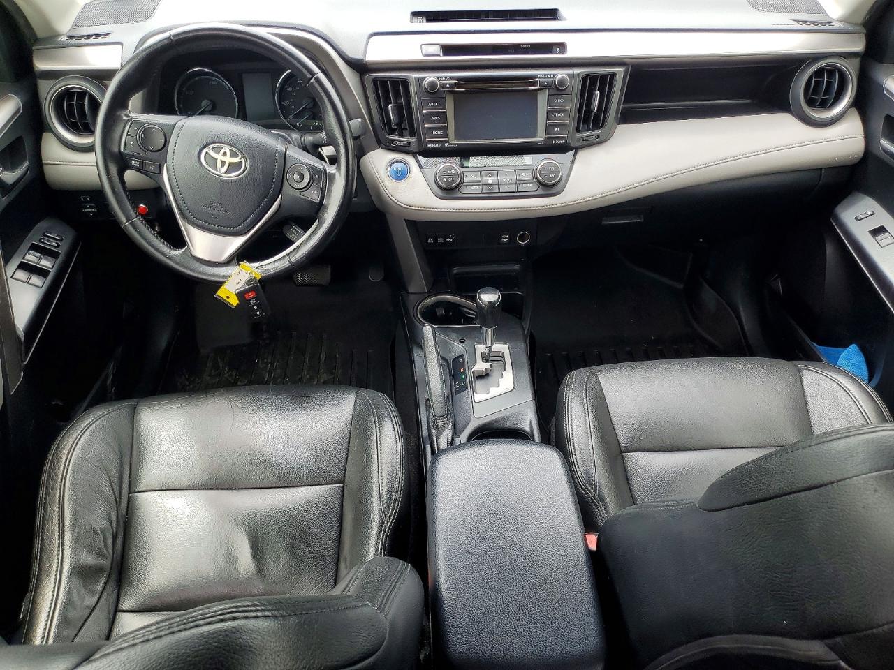 2016 TOYOTA RAV4