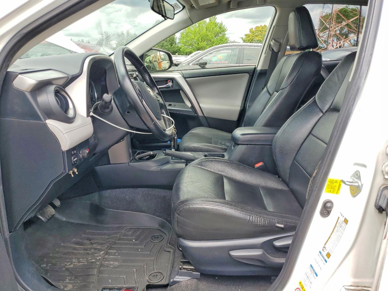 2016 TOYOTA RAV4