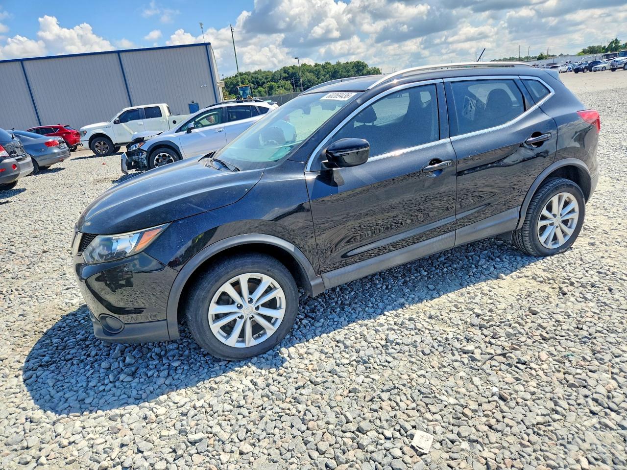 2018 NISSAN ROGUE