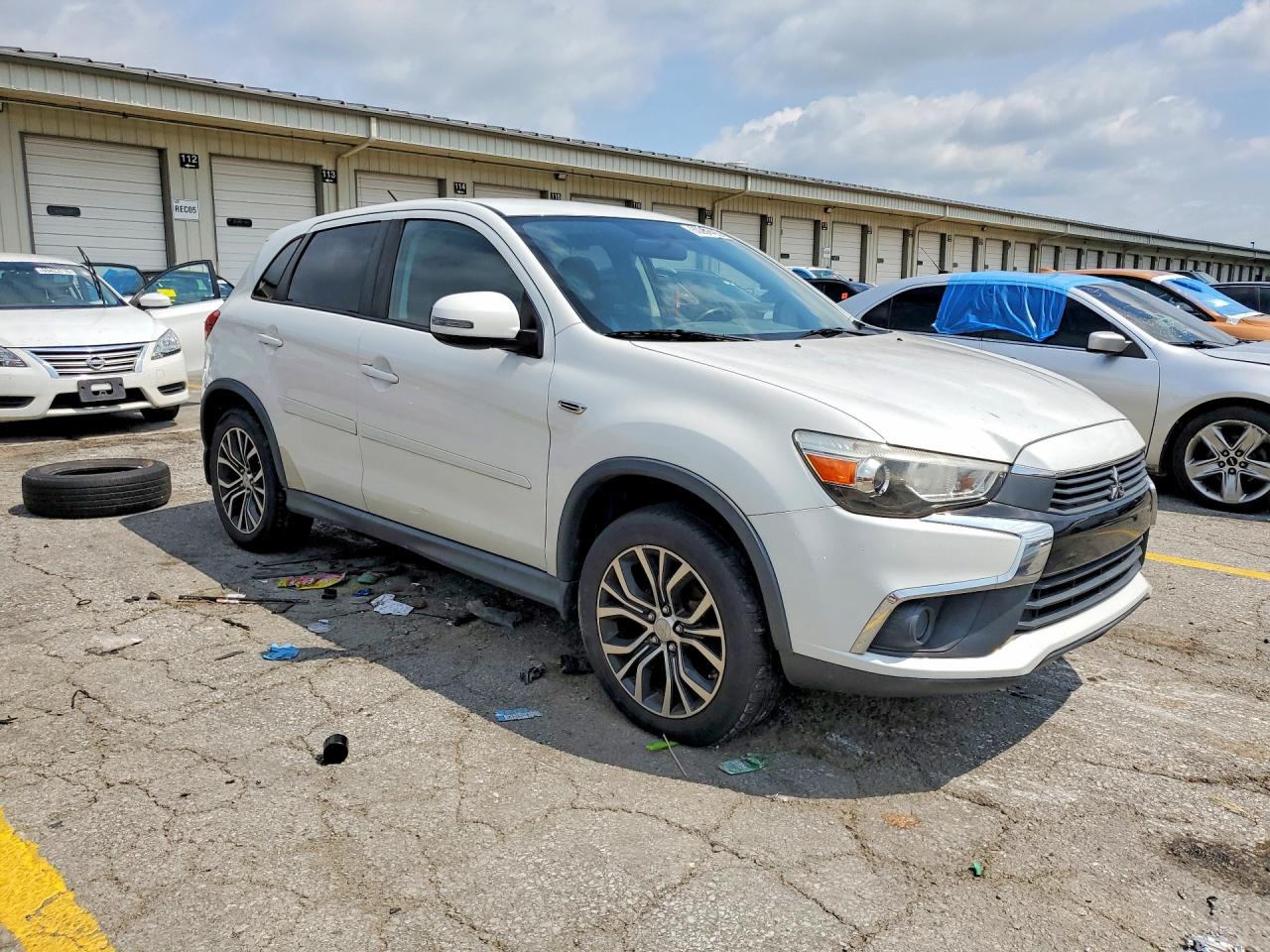2016 MITSUBISHI OUTLANDER