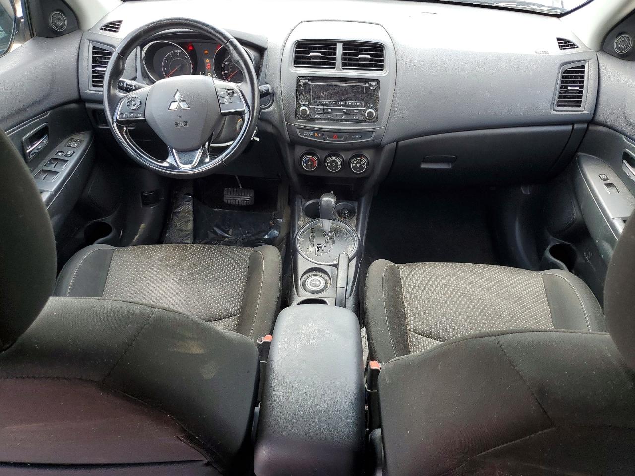 2016 MITSUBISHI OUTLANDER