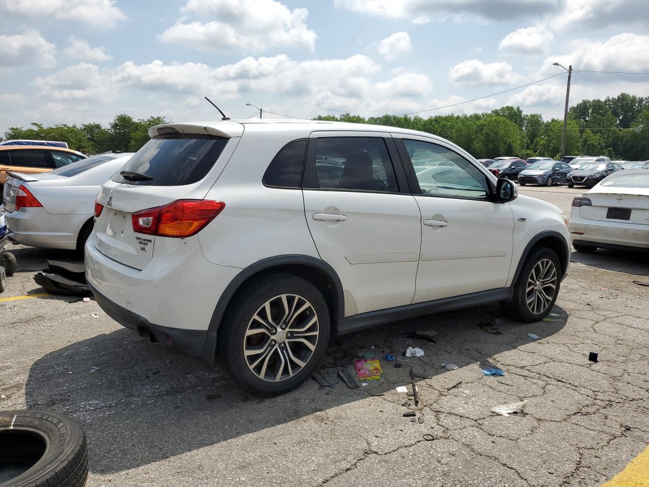 2016 MITSUBISHI OUTLANDER