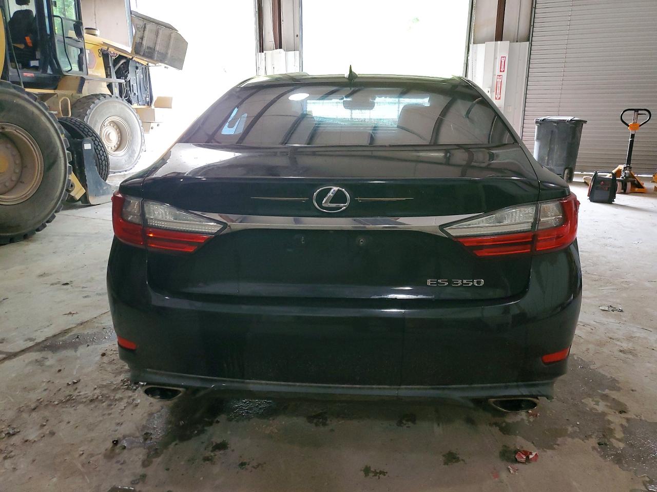 2016 LEXUS ES350