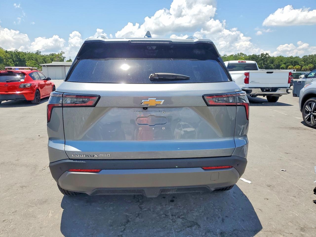 2025 CHEVROLET EQUINOX