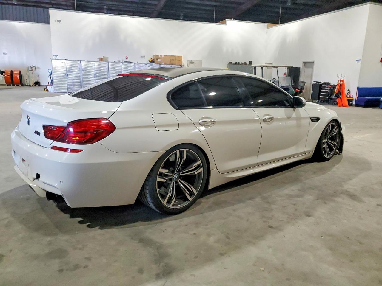 2015 BMW M6