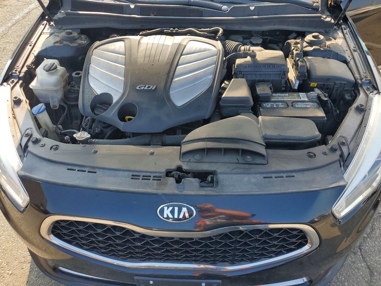 2014 KIA CADENZA