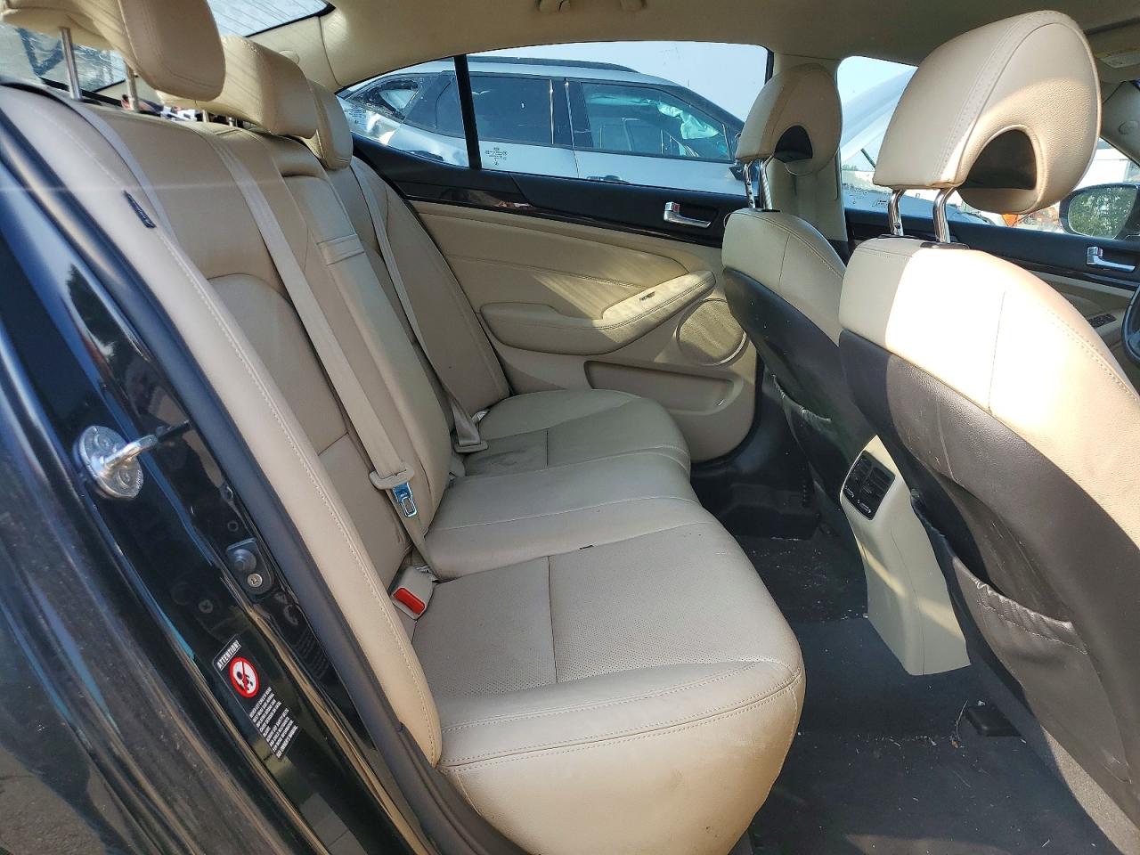 2014 KIA CADENZA