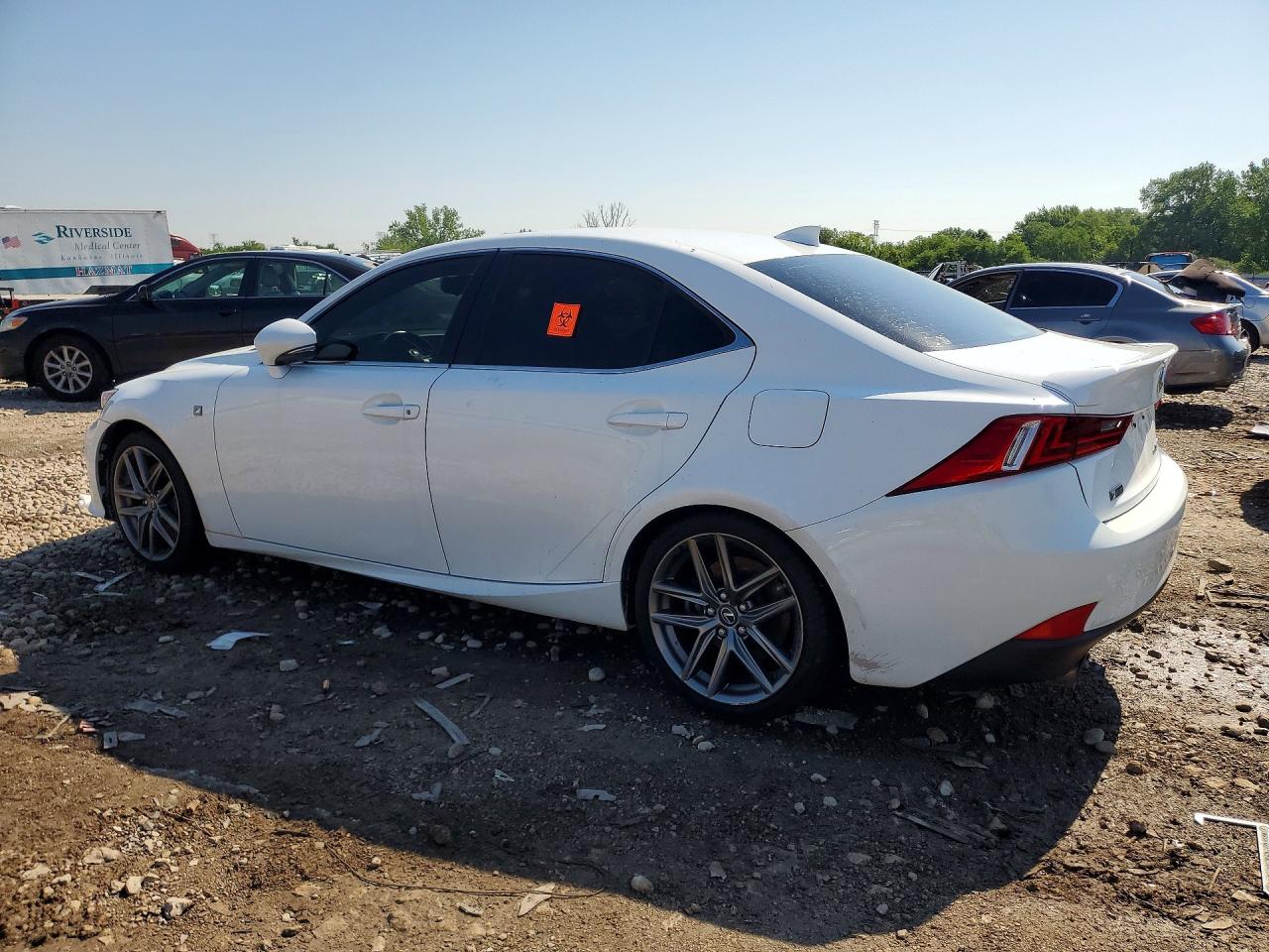 2016 LEXUS IS