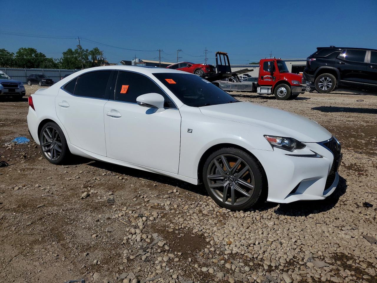 2016 LEXUS IS
