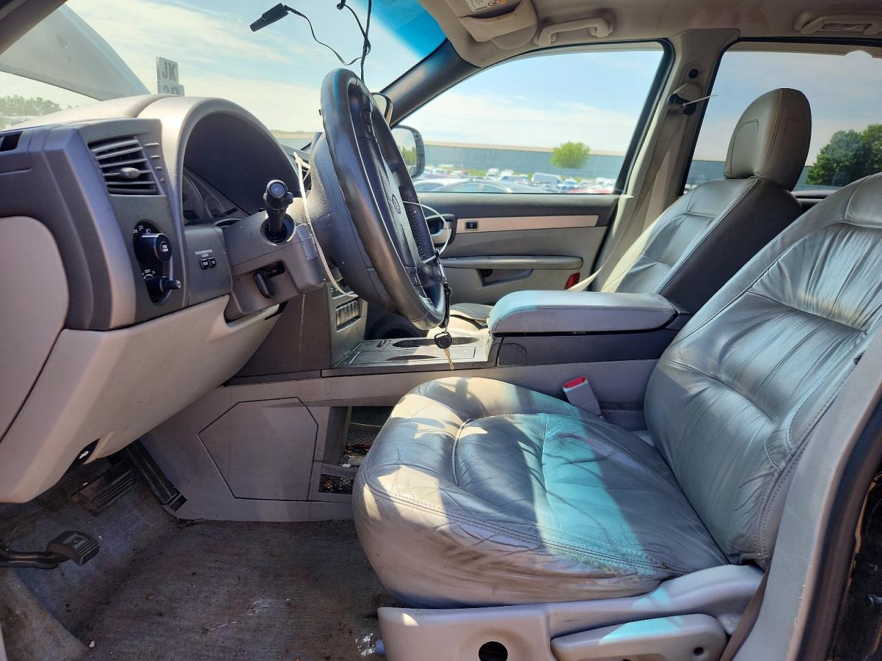 2004 BUICK RENDEZVOUS