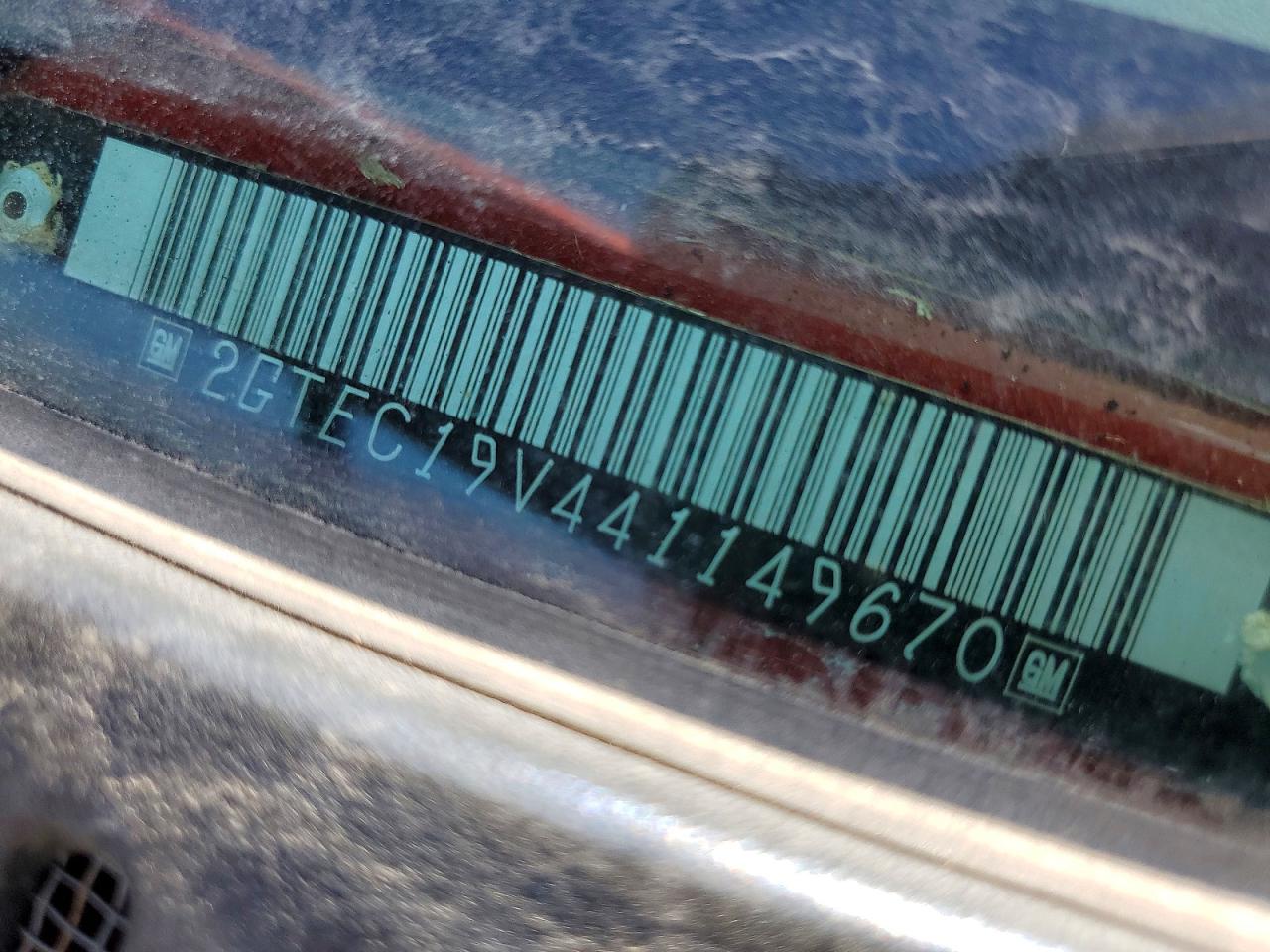 2004 GMC SIERRA