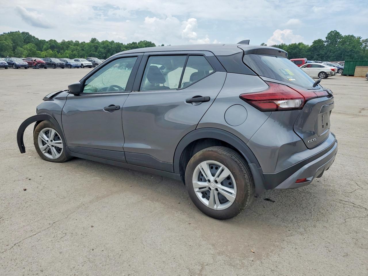 2024 NISSAN KICKS