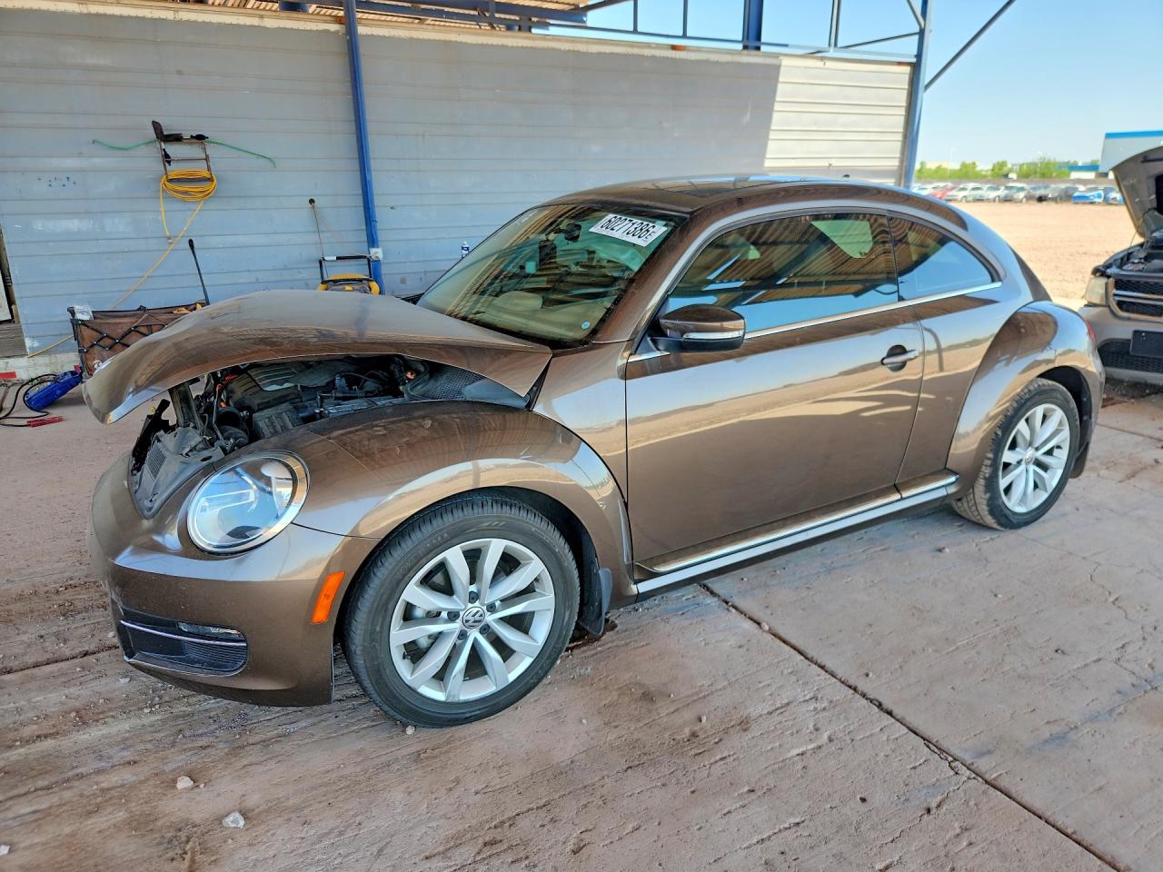 2013 VOLKSWAGEN BEETLE