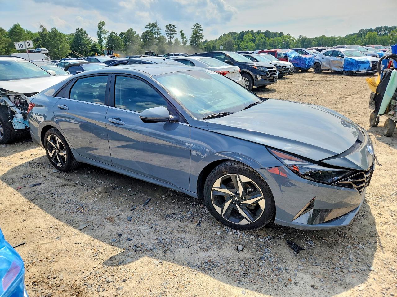 2023 HYUNDAI ELANTRA