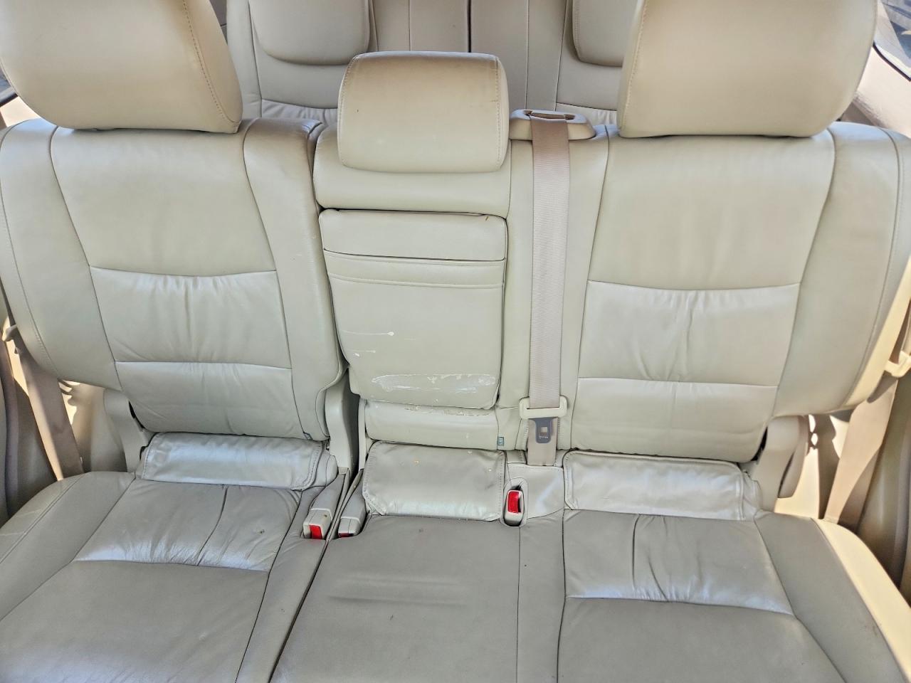 2004 LEXUS GX