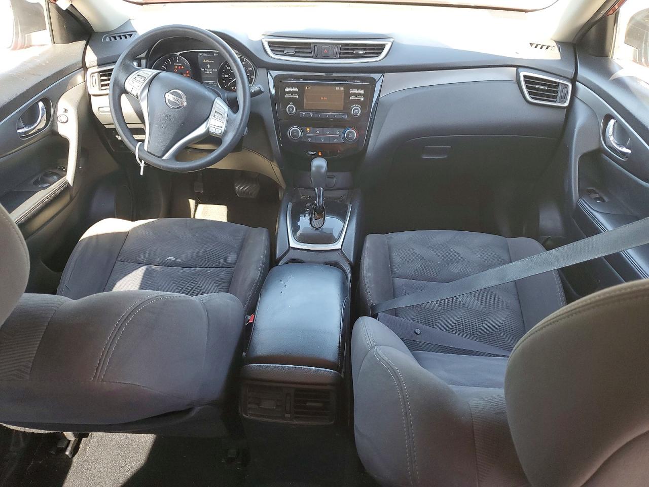 2015 NISSAN ROGUE