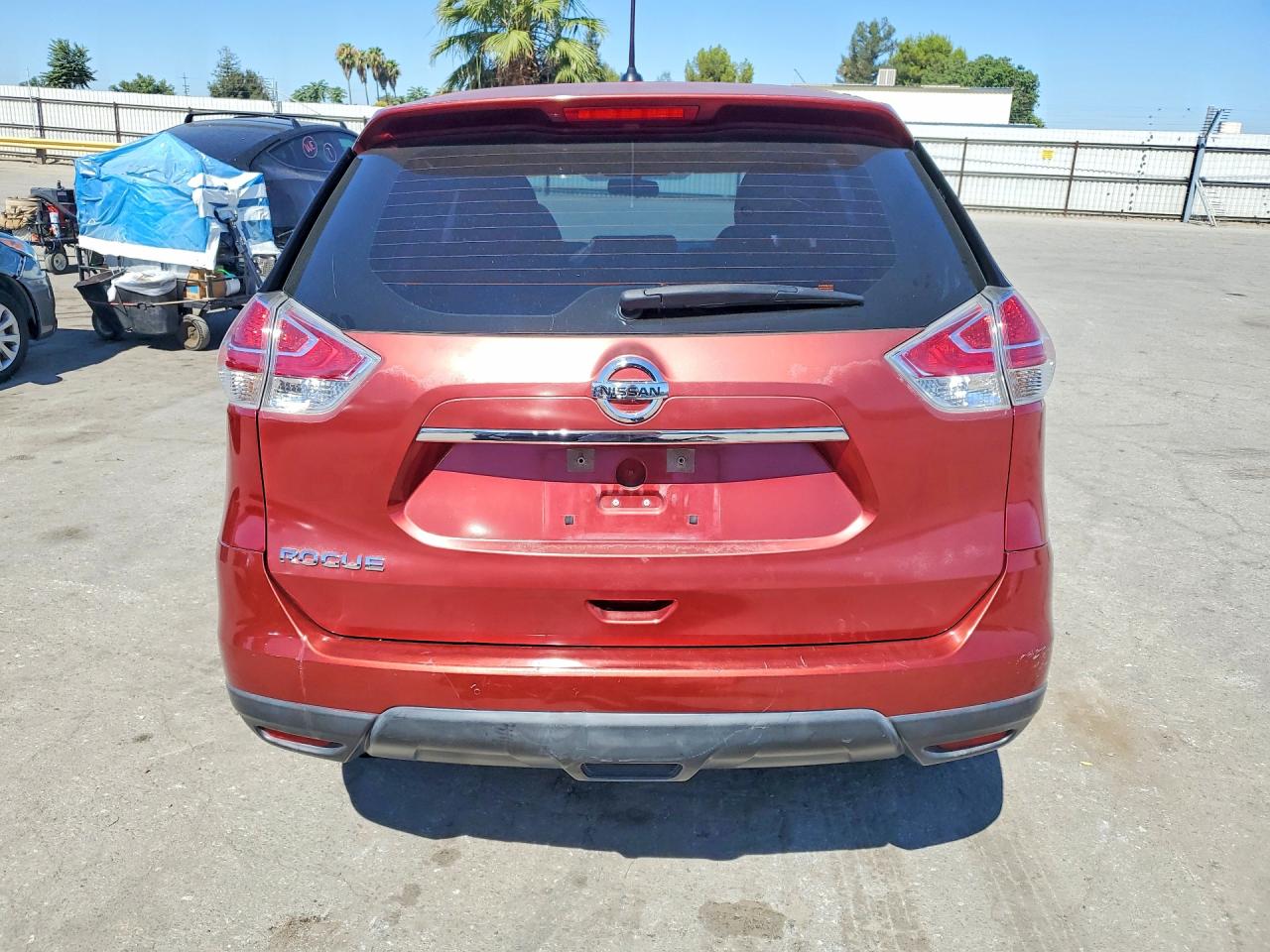 2015 NISSAN ROGUE