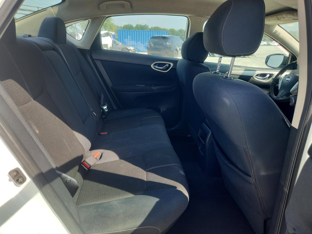 2015 NISSAN SENTRA