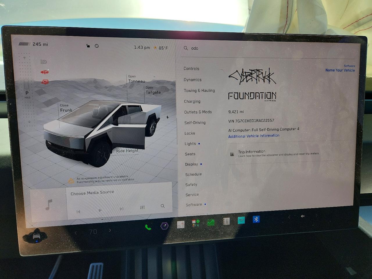 2024 TESLA CYBERTRUCK