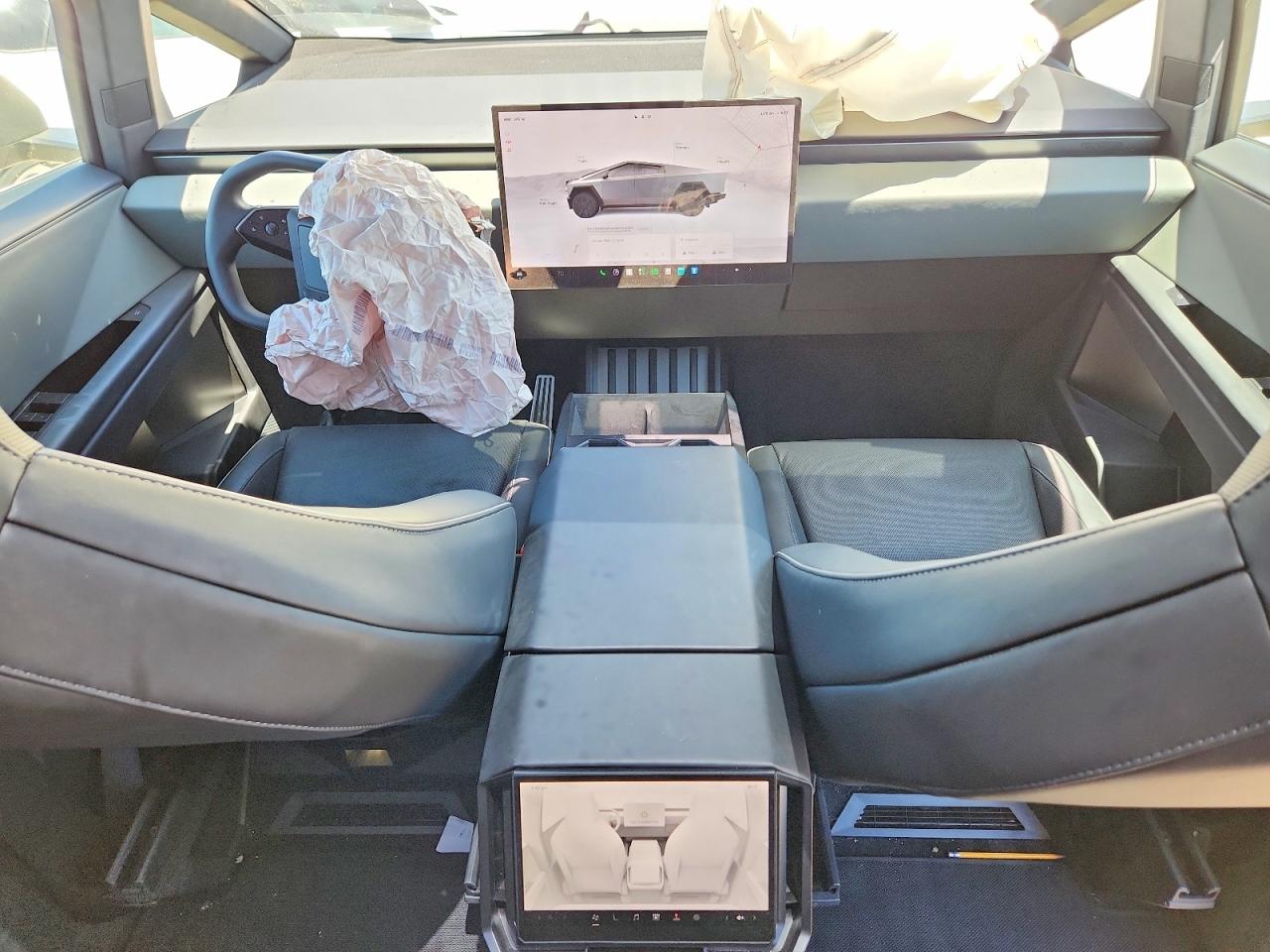 2024 TESLA CYBERTRUCK
