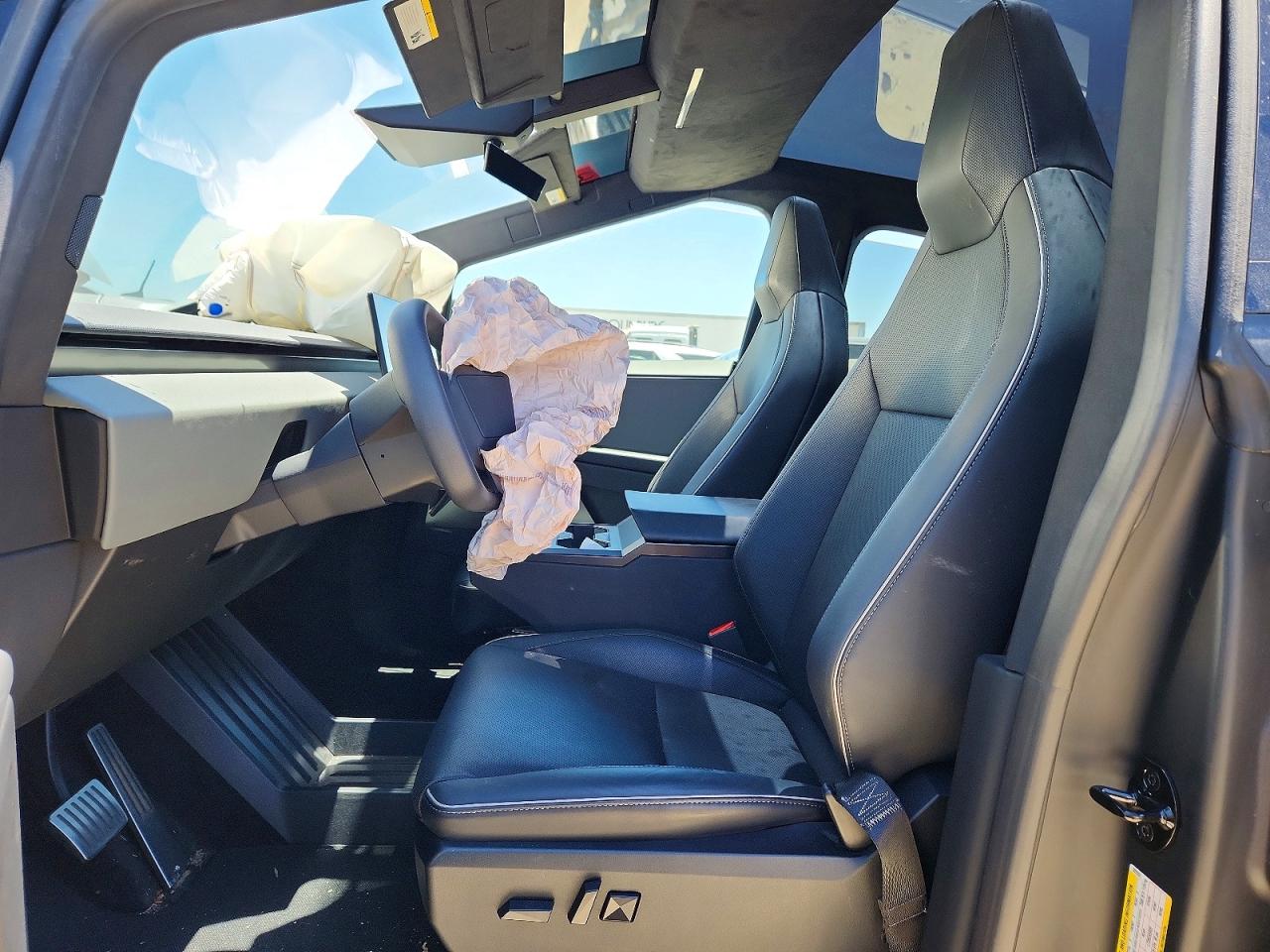 2024 TESLA CYBERTRUCK