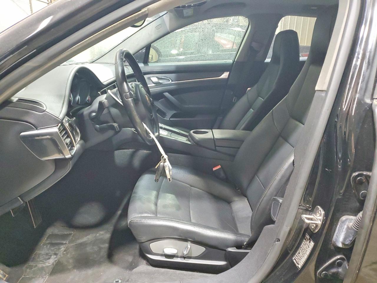 2012 PORSCHE PANAMERA