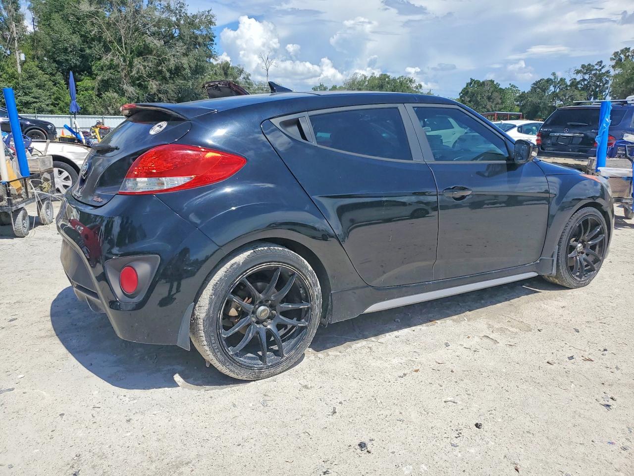 2016 HYUNDAI VELOSTER