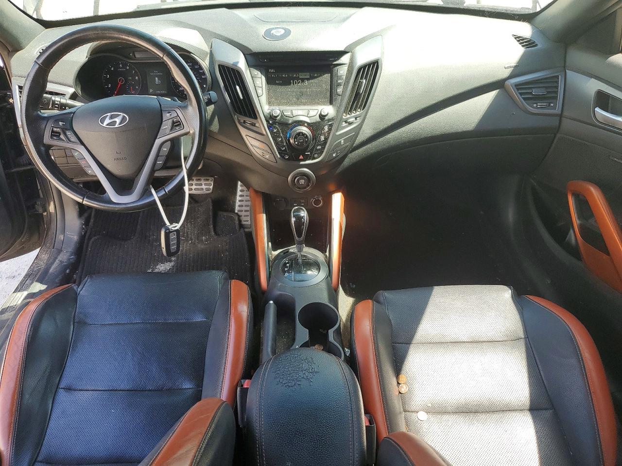 2016 HYUNDAI VELOSTER