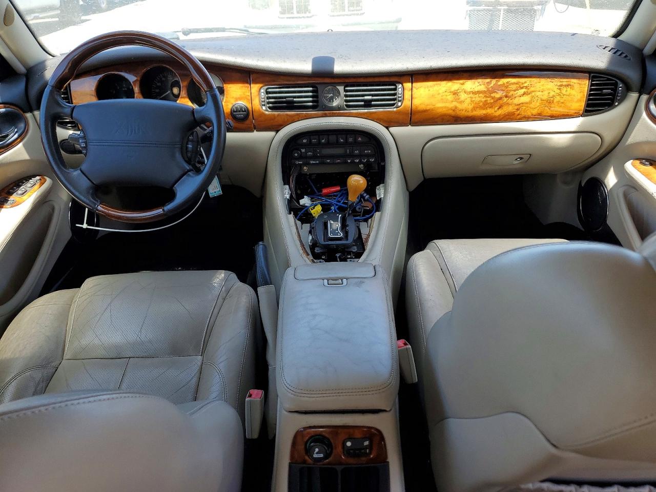 2002 JAGUAR XJR