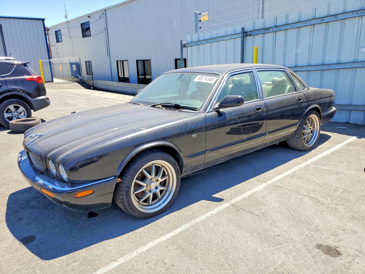 2002 JAGUAR XJR