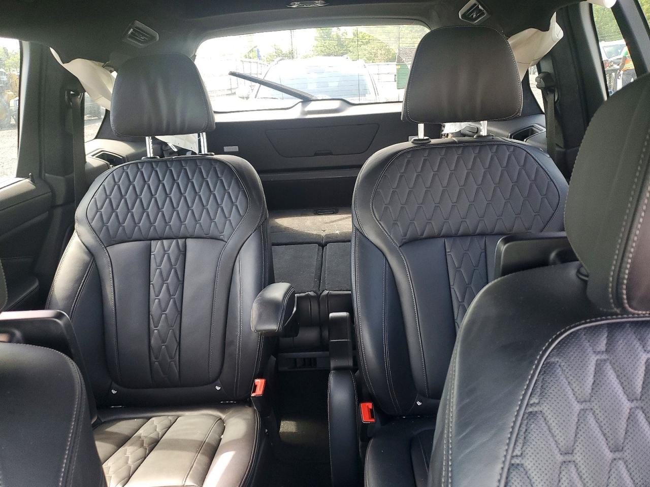 2020 BMW X7