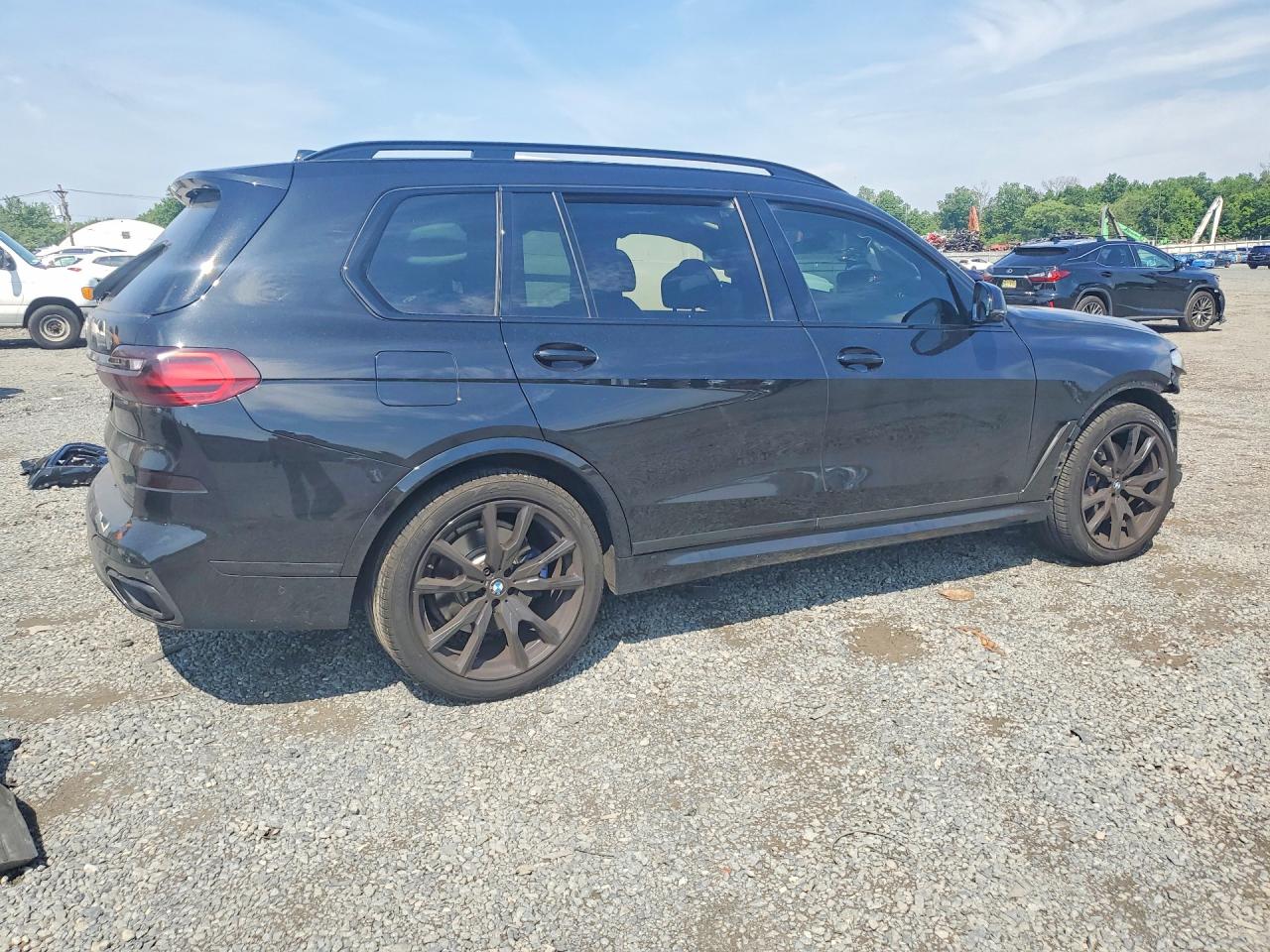 2020 BMW X7