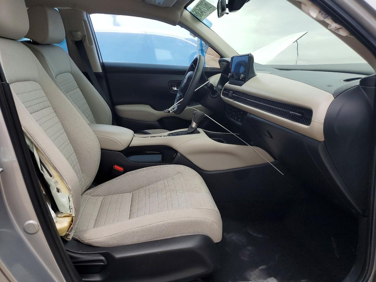 2025 HONDA HR-V